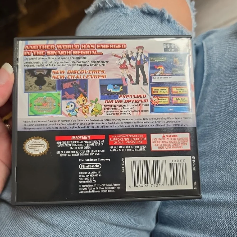 Nintendo Pokémon Platinum Version — Black, Red, Gold DS Cover
